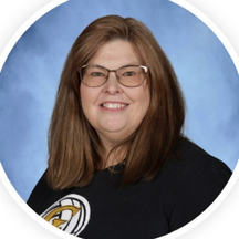 Photo of Lisa Niemuth