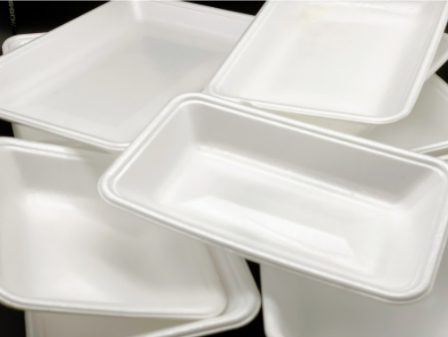 various white EPS foam food containers