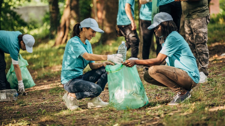 Volunteers cleaning up a park