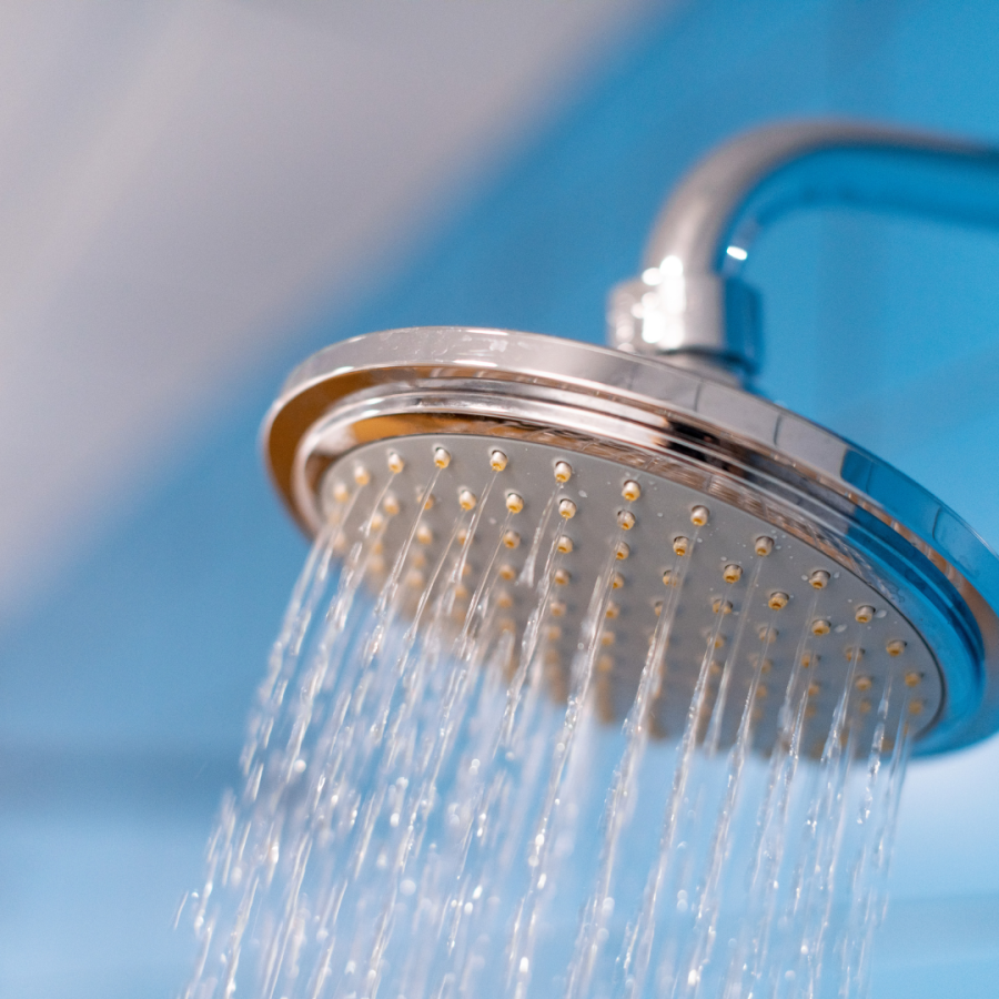 shower head with flowing water