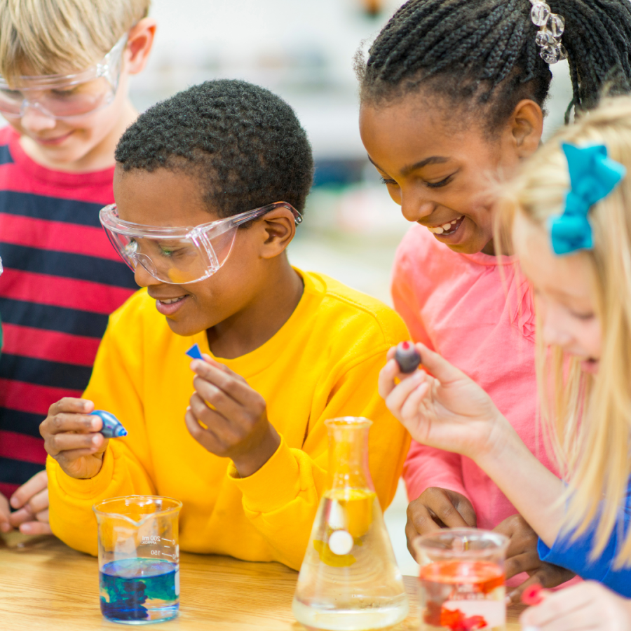 students preparing for a science lesson