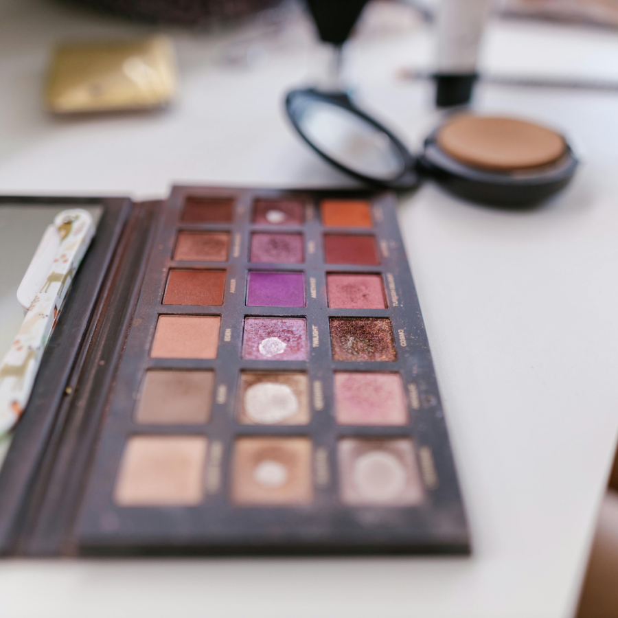A well used eyeshadow palette 