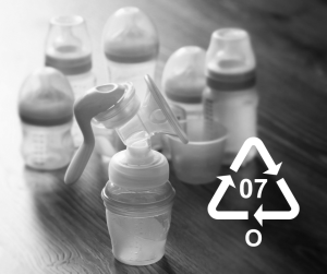 baby bottles with a recycling symbol 